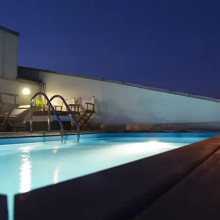 Pavi Apts Ljubljana - Private Rooftop Swimming Pool Apartment Room photo