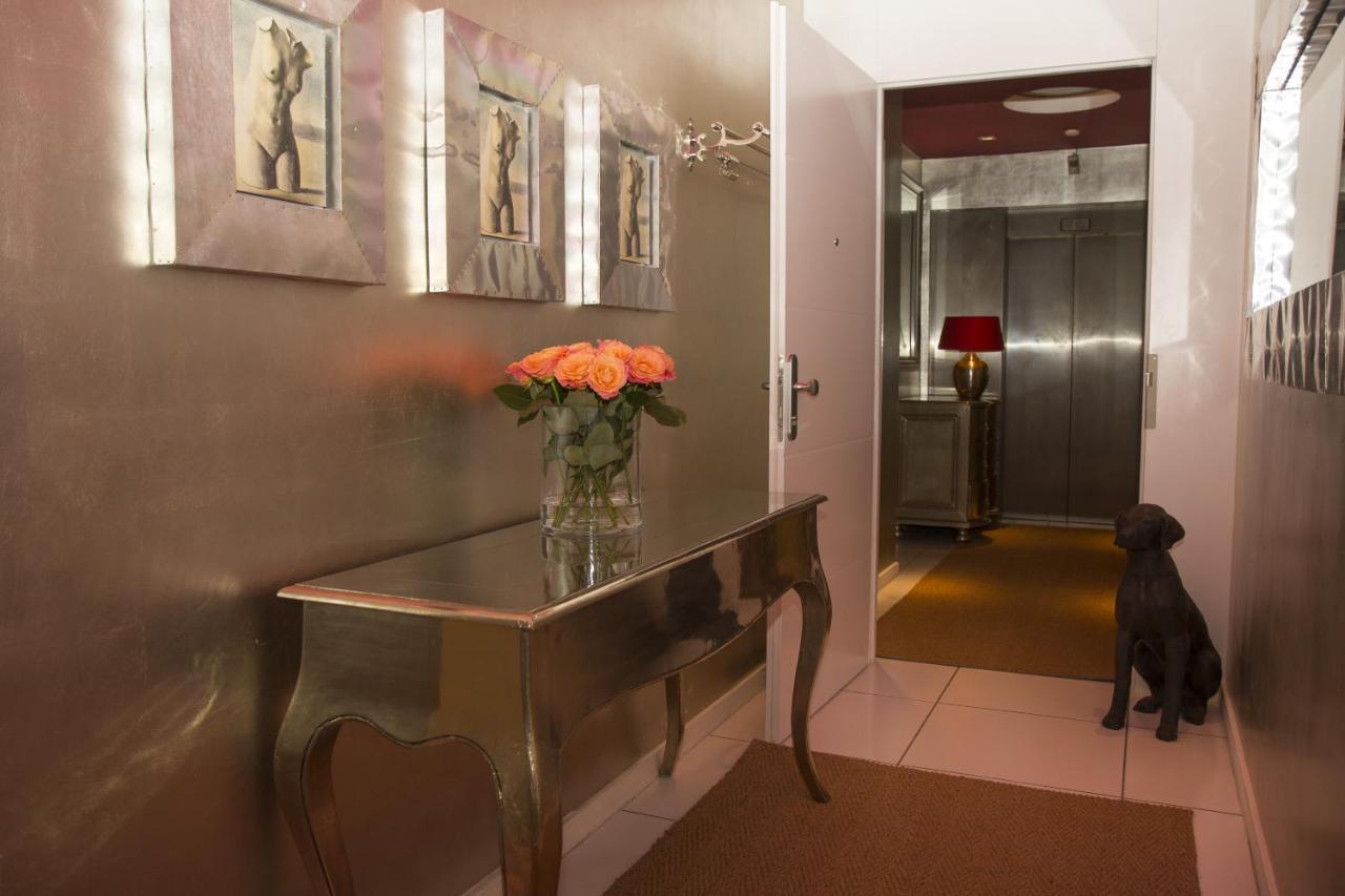 Apartment Pavi Apts - Private Rooftop Swimming Pool