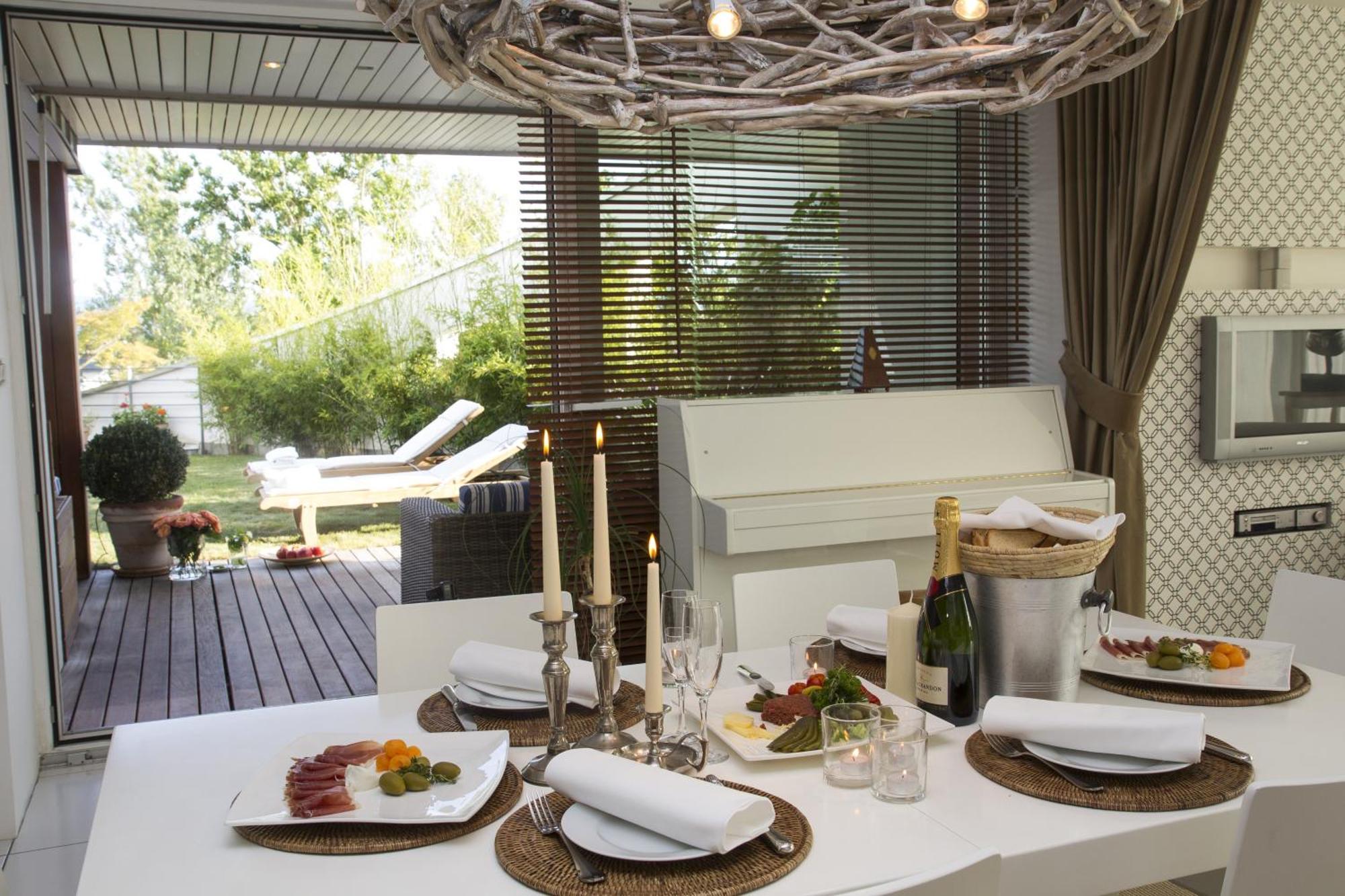 Appartamento Pavi Apts - Private Rooftop Swimming Pool *