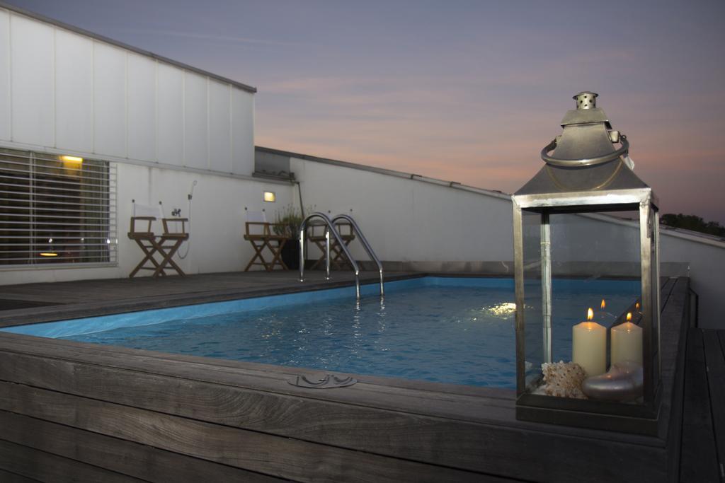 Apartment Pavi Apts - Private Rooftop Swimming Pool